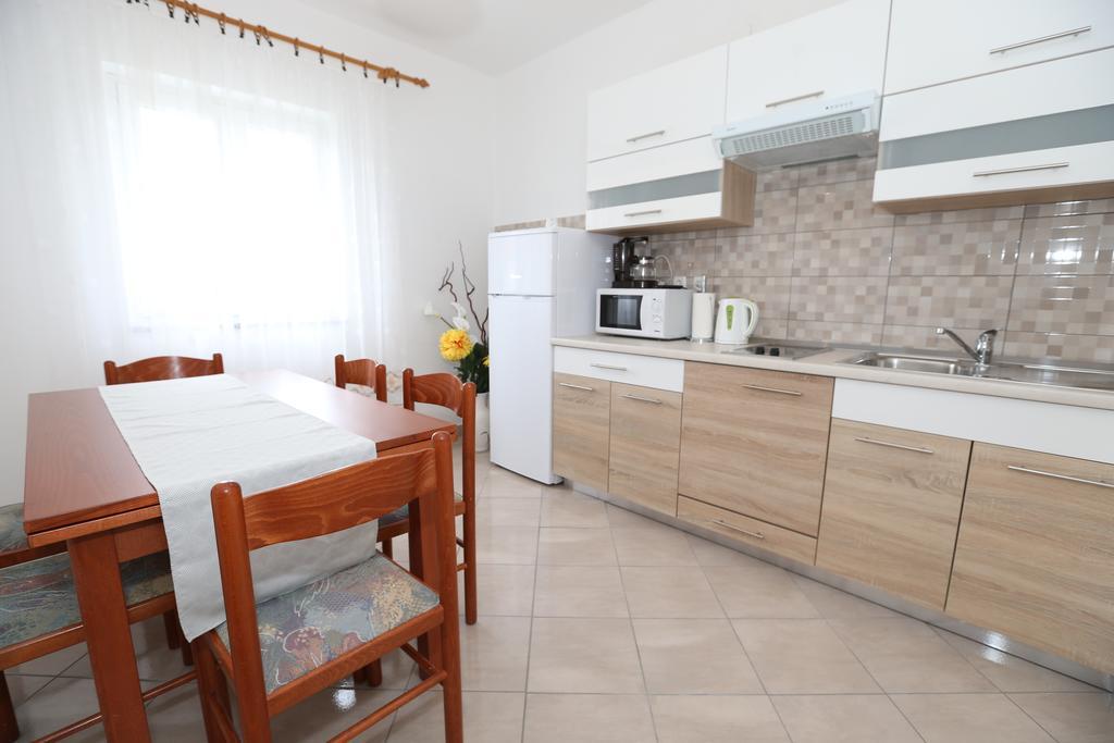Apartment Vinka Baška Eksteriør billede